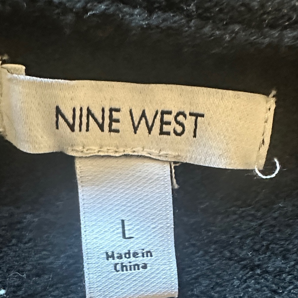 Nine West Classic Black Crew Neck Sweater - Picture 9 of 10